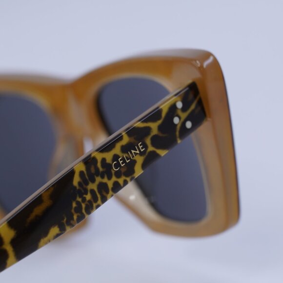 🕶️ New Celine CL40187I 99A Sunglasses - Cheetah Frame, Smoke Lenses - Picture 10 of 12